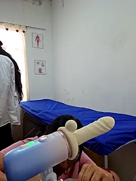 JustSamantha_ 网络视讯表演