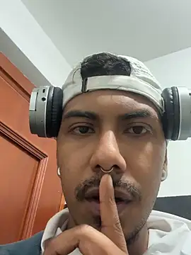 Show Webcam de Latinmoster_boss