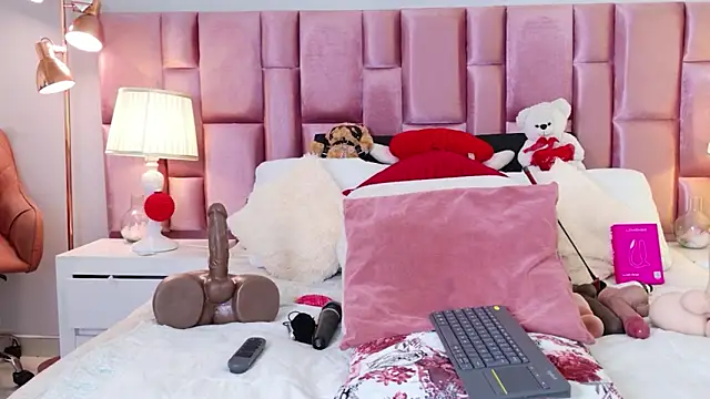 Anaa_Bellaa: απευθείας συνομιλία ΧΧΧ