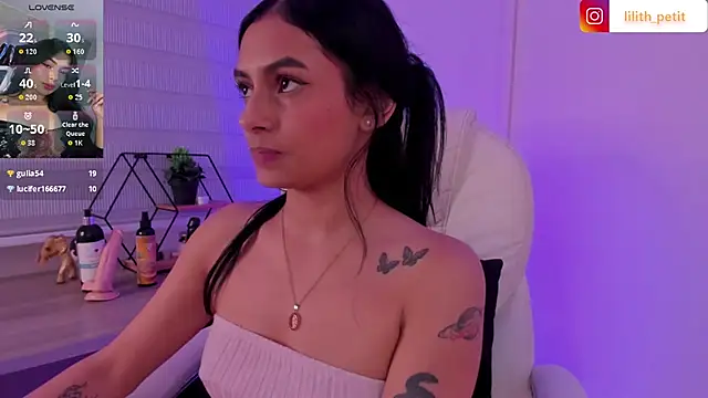 Czat XXX na żywo – lilith_petit_