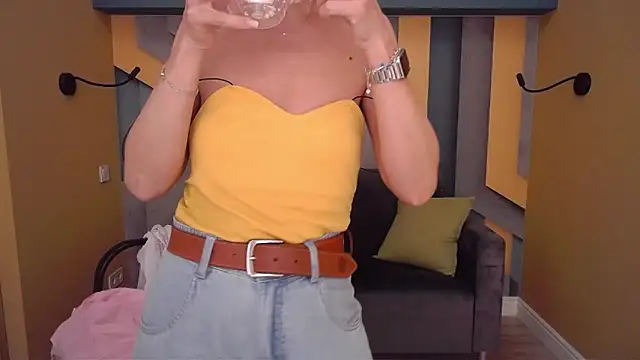 Czat XXX na żywo – EllaLong