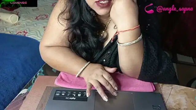 Angel_sapna লাইভ XXX চ্যাট