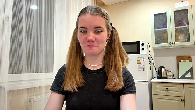 doana_bebriti ওয়েবক্যাম শো