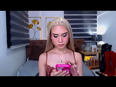 JuicyCockThea Obrolan Langsung XXX