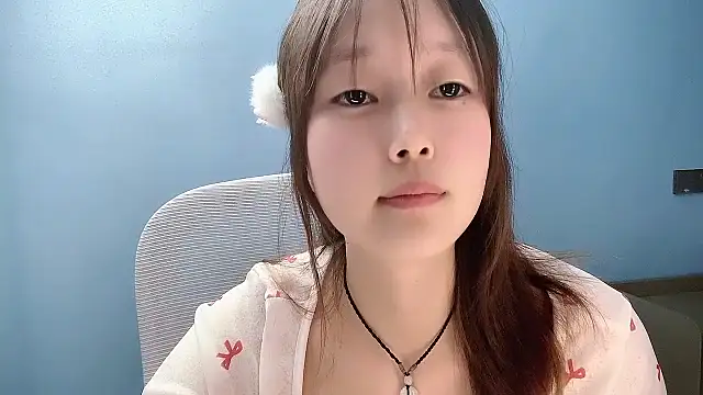 XXX chat uživo modela Xiaoqing00