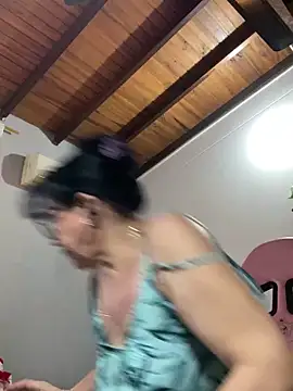 Sharongirl07 Live XXX-chat