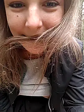 SwedishJennifer Live XXX-Chat