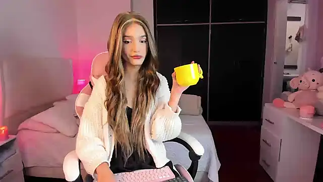 Ainhoads 现场XXX聊天