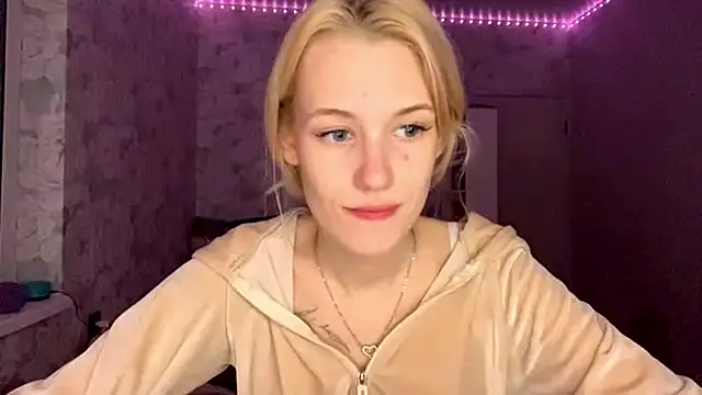 Ketris_Drewerses' Live XXX Chat