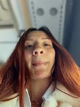 Samyra_Biker12's Webcam Show