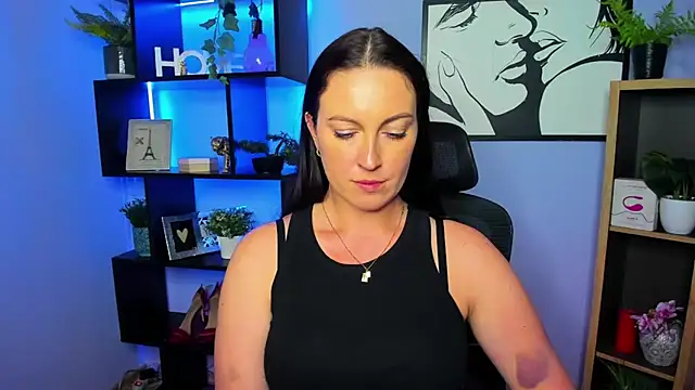 FUN_AMI's Live XXX Chat