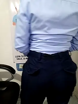 MAYE__13 Chat XXX live