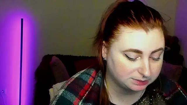 Chatroom XXX en direct de Alicia_love00