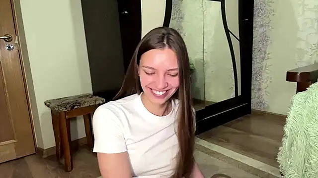 VikiSweets: онлайн-секс-чат