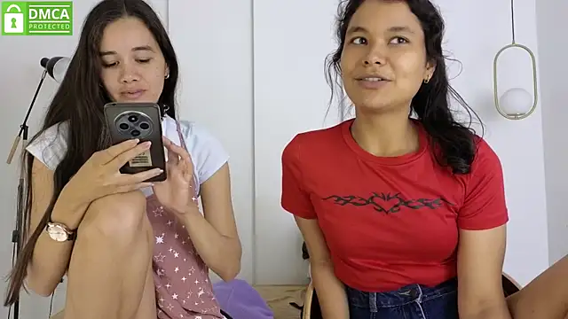 sexychanell_18's Live XXX Chat