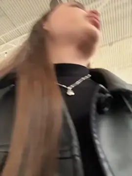 KristiRich – Naživo XXX chat