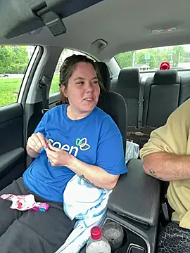 Hotmess_express420's Live XXX Chat