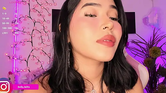 Isabellabills Adlı Modelin Canlı XXX Sohbeti