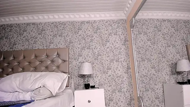 XXX chat uživo modela TurnerStar