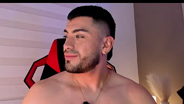 Alexander_Diazz's Live XXX Chat