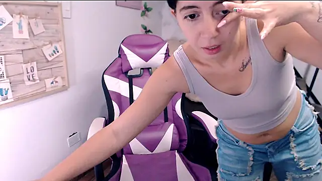 Chat XXX en directo de samantha_baby_