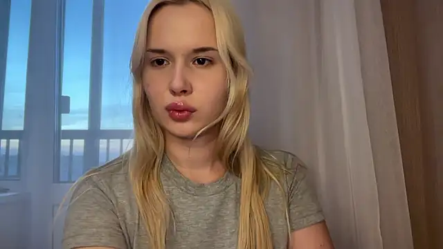 cutie_chloee's Live XXX Chat