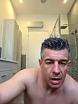 kekko-1982 Adlı Modelin Canlı XXX Sohbeti