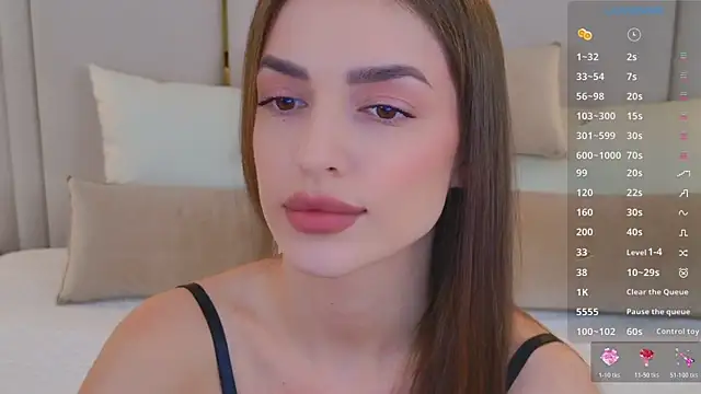 BellaHalles Chat XXX live