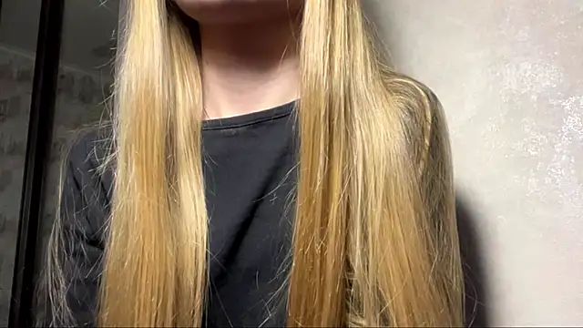 CarolineNine Adlı Modelin Web Kamerası Şovu