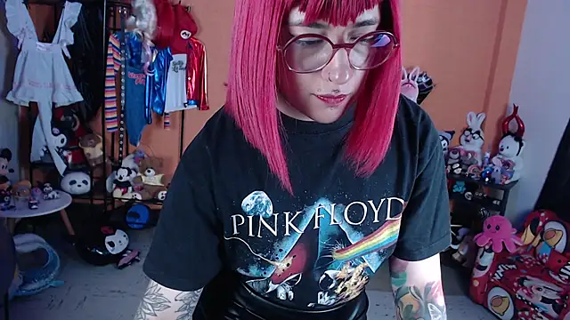 MissMiia2's Live XXX Chat