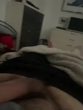 عرض كام ANONIMO7735