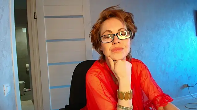 Chat +18 de LioraWeiss ao vivo