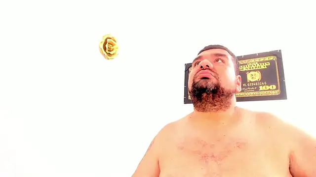 Chat +18 de horus_gil ao vivo