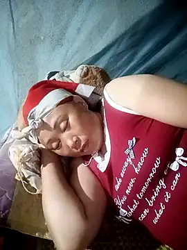 Chat +18 de kalara_kail ao vivo