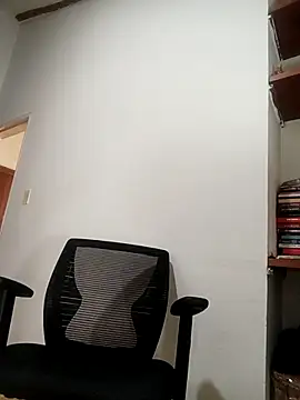 Онлайн чат XXX tata_sanz_