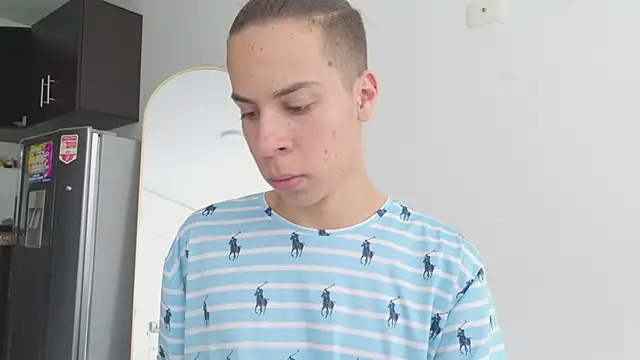 grey___27n Live XXX chat