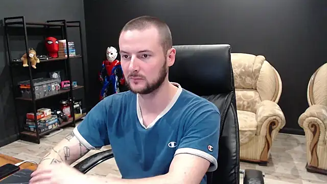 Вебкам-шоу MihasikD