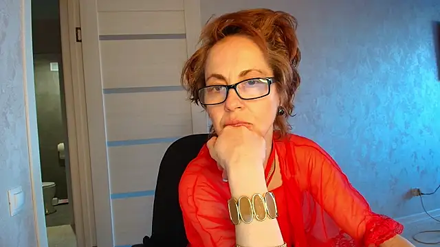 Chat +18 de LioraWeiss ao vivo