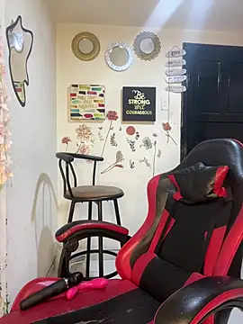 Czat XXX na żywo – Liamiler01_