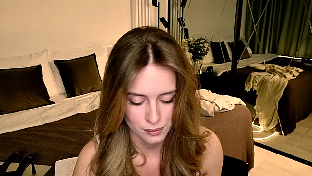 عرض كام RozzitaBedberry