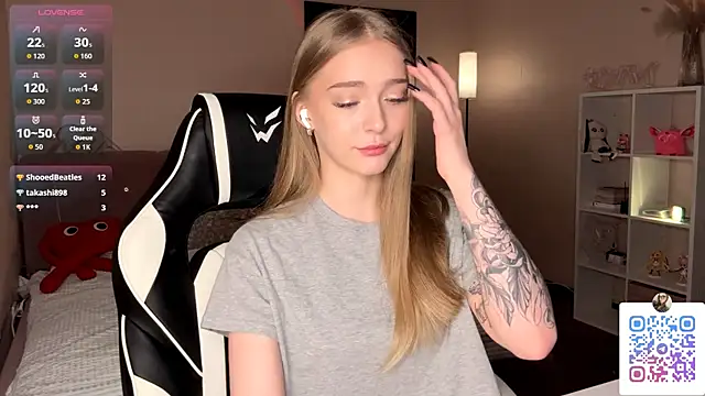 EvaPeaceのライブXXXチャット