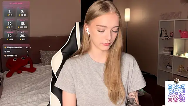 EvaPeace 即時 XXX 聊天