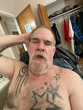 Caesar_Baxter Live XXX-chat