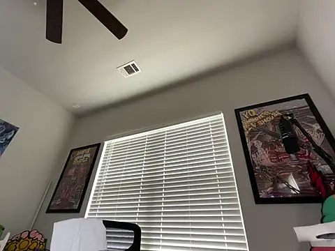 Chat XXX ao vivo de 4EVAGLACIERS