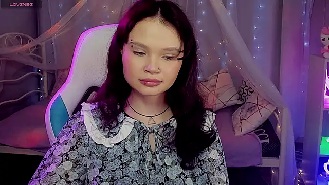 Онлайн чат XXX EmilyChaves