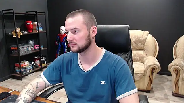 MihasikD: απευθείας συνομιλία ΧΧΧ