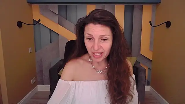 EllaLong Chat XXX live