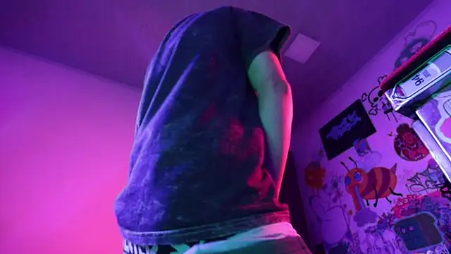 trieone Live XXX-chat