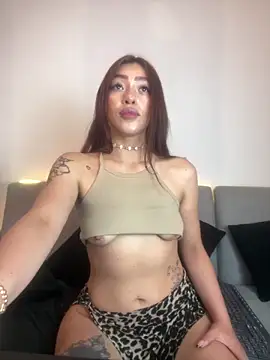 DAKOTA_SAKURA's Live XXX Chat