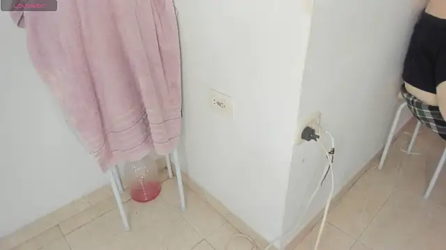 salma_isawwiiのウェブカメラショー